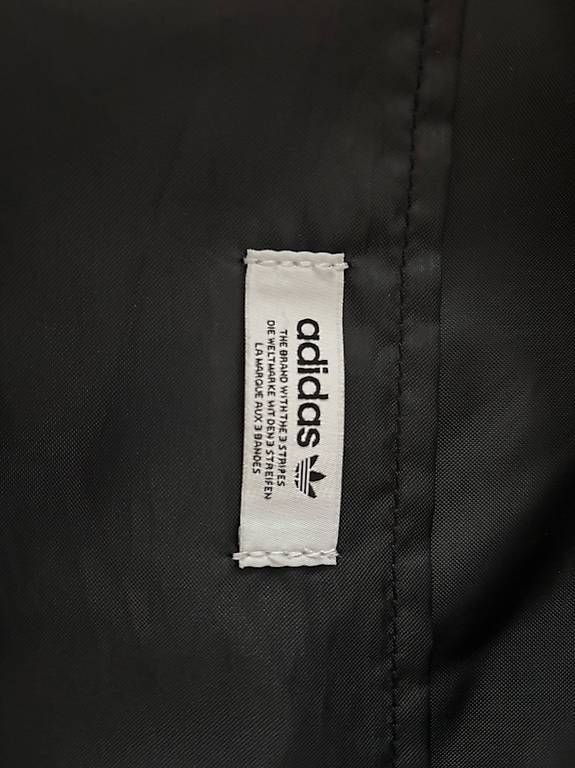 Adidas Sacs à dos: ADIDAS Tagesrucksack – D'occasion à Worb par Gigi07 3