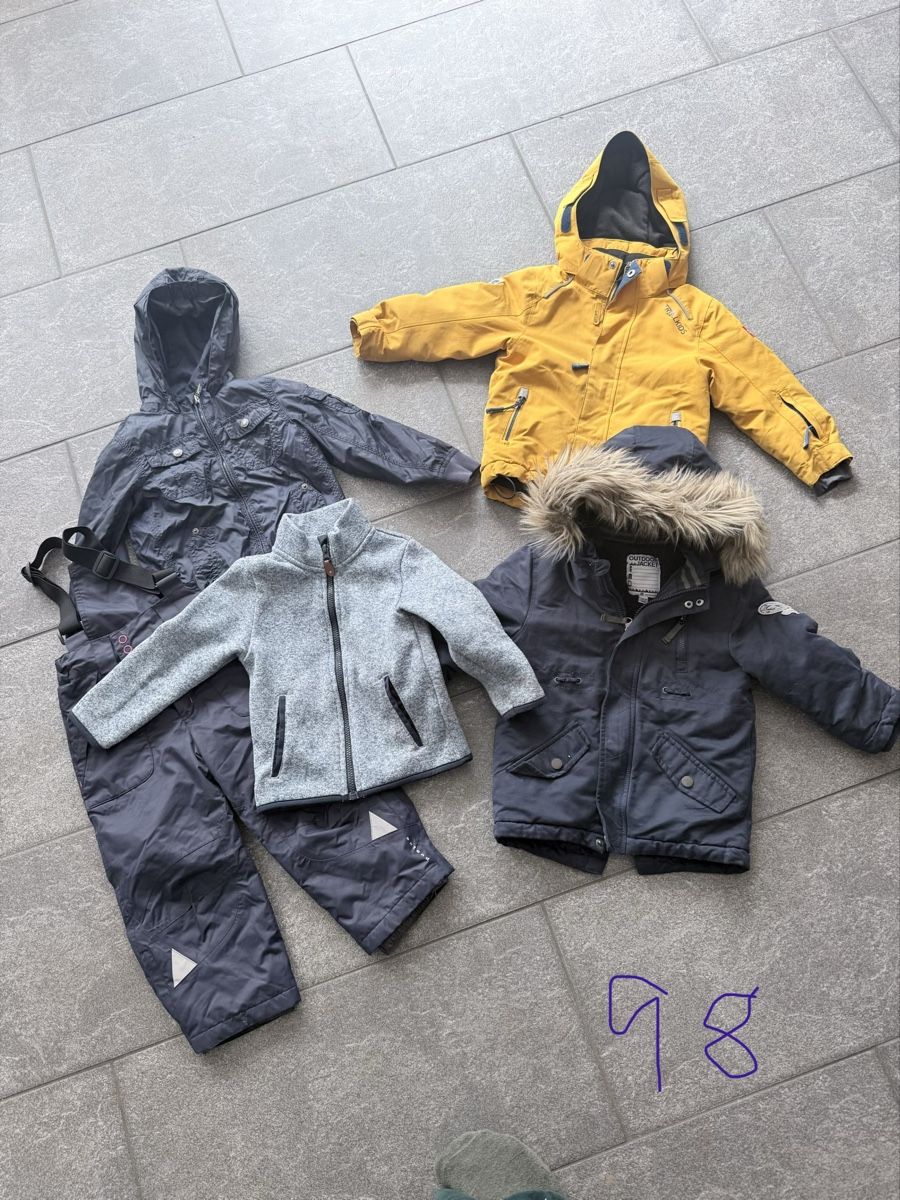 Kleiderpakete & -sets: Jungskleider 98-104 – Gebraucht aus Lausen von Alexandra83 5