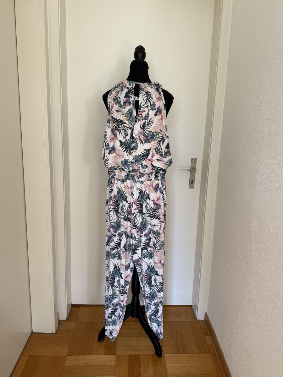 Tute: Jumpsuit von edc - schöner Schnitt – Usato da Zürich venduto da Indigo2012 2