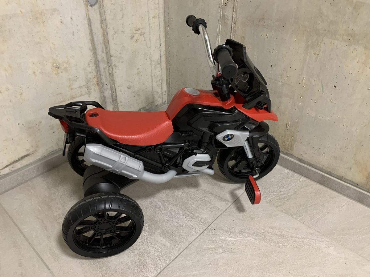 BMW Veicoli per bambini: Dreirad für Kinder BMW – Usato da Grüningen venduto da Matyi21 2
