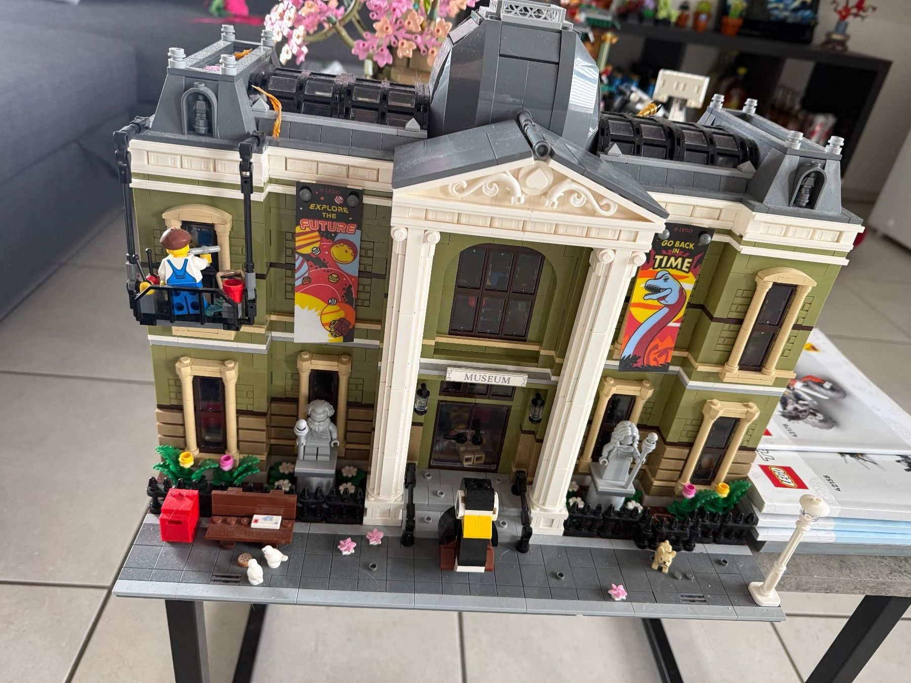Lego Kit di costruzioni: Lego Natural History Museum - 10326 – Usato da Bonstetten venduto da Johanne_Lamalle
