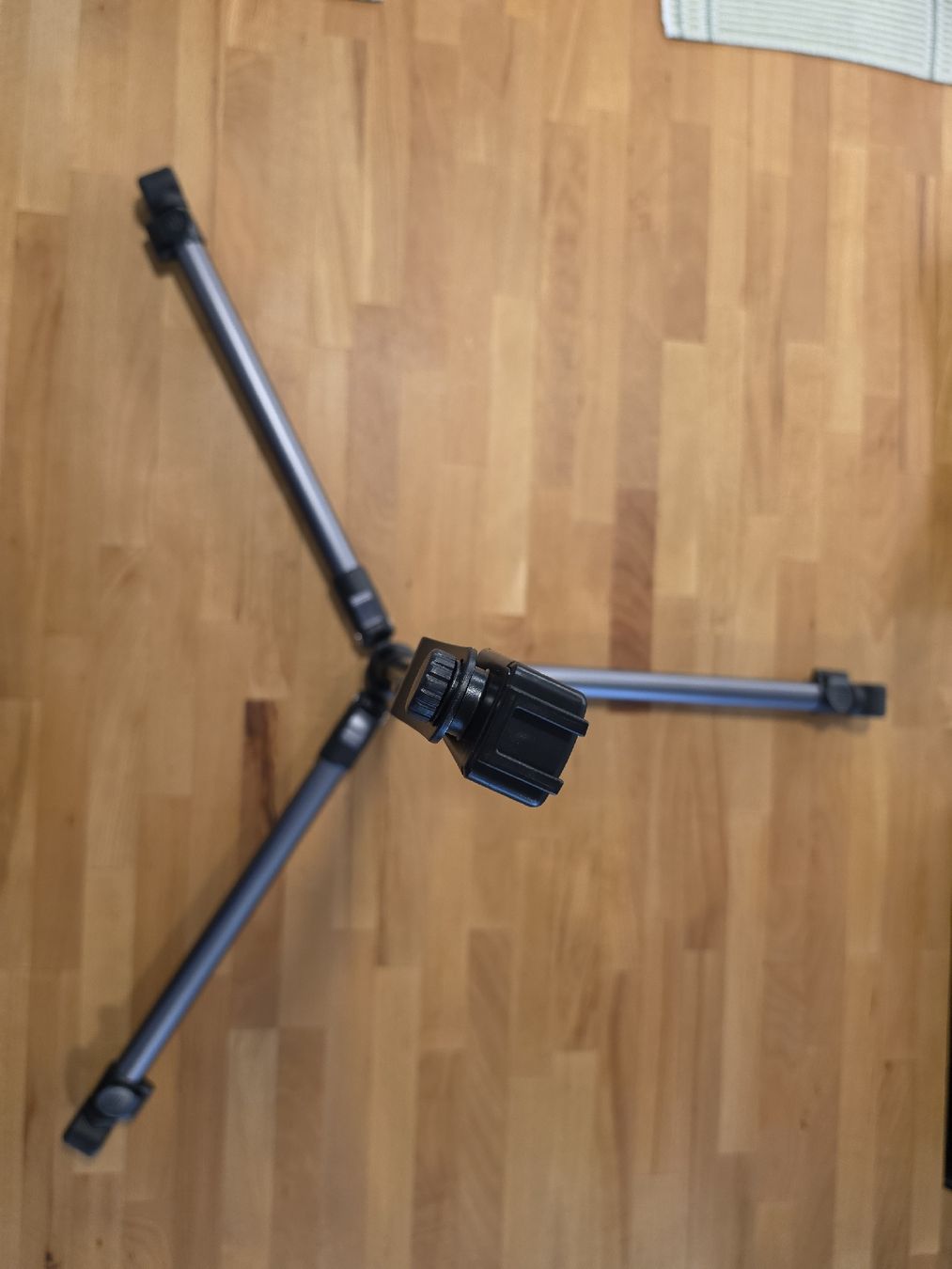 Smallrig Treppiedi & Teste: Stativ, Videostativ, Beleuchtungsstativ: Smallrig – Nuovo (secondo la descrizione) da Basel venduto da Bafidu 5