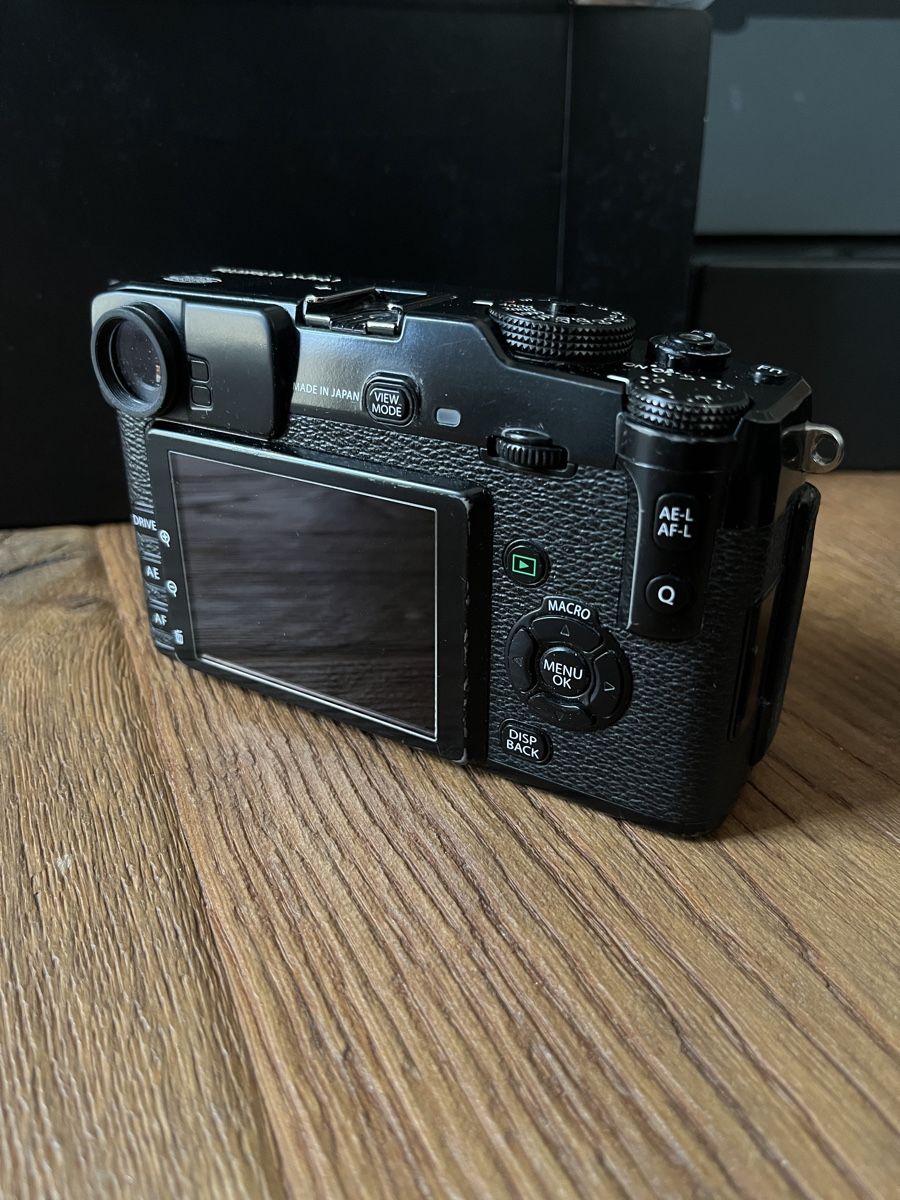 Fujifilm Fotocamera: Fujifilm X-Pro 1 – Usato da Zürich venduto da theogribouille 2