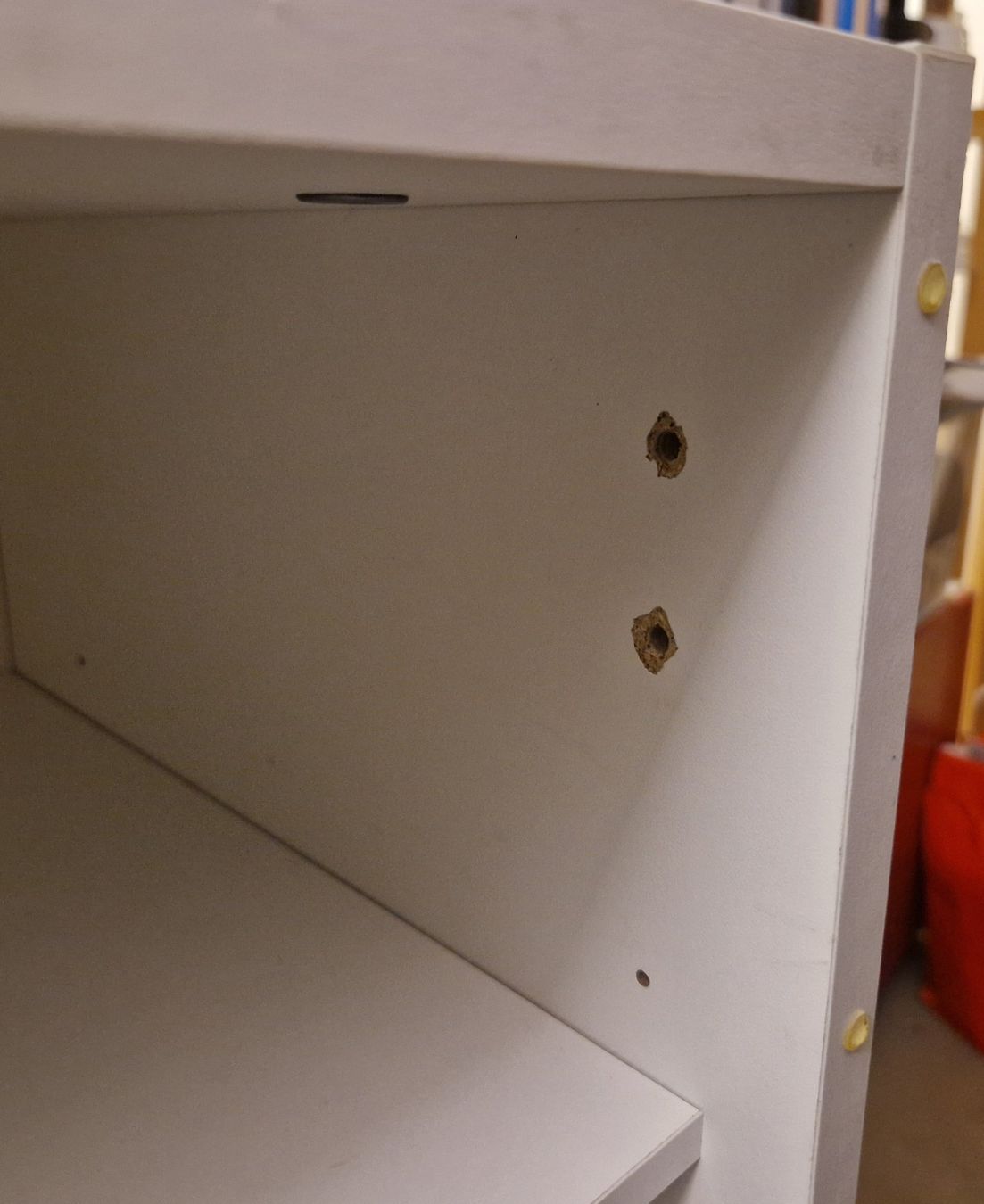 Guardaroba: Garderobenkästli Front mit Glas 2 Tablare – Usato da Stallikon venduto da Oceanblue1 2