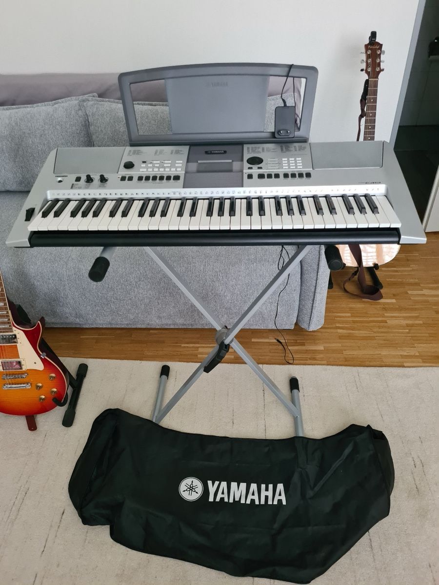 Yamaha Strumenti musicali: Keyboard Yamaha PSR413 – Usato da Jona venduto da Ressan100