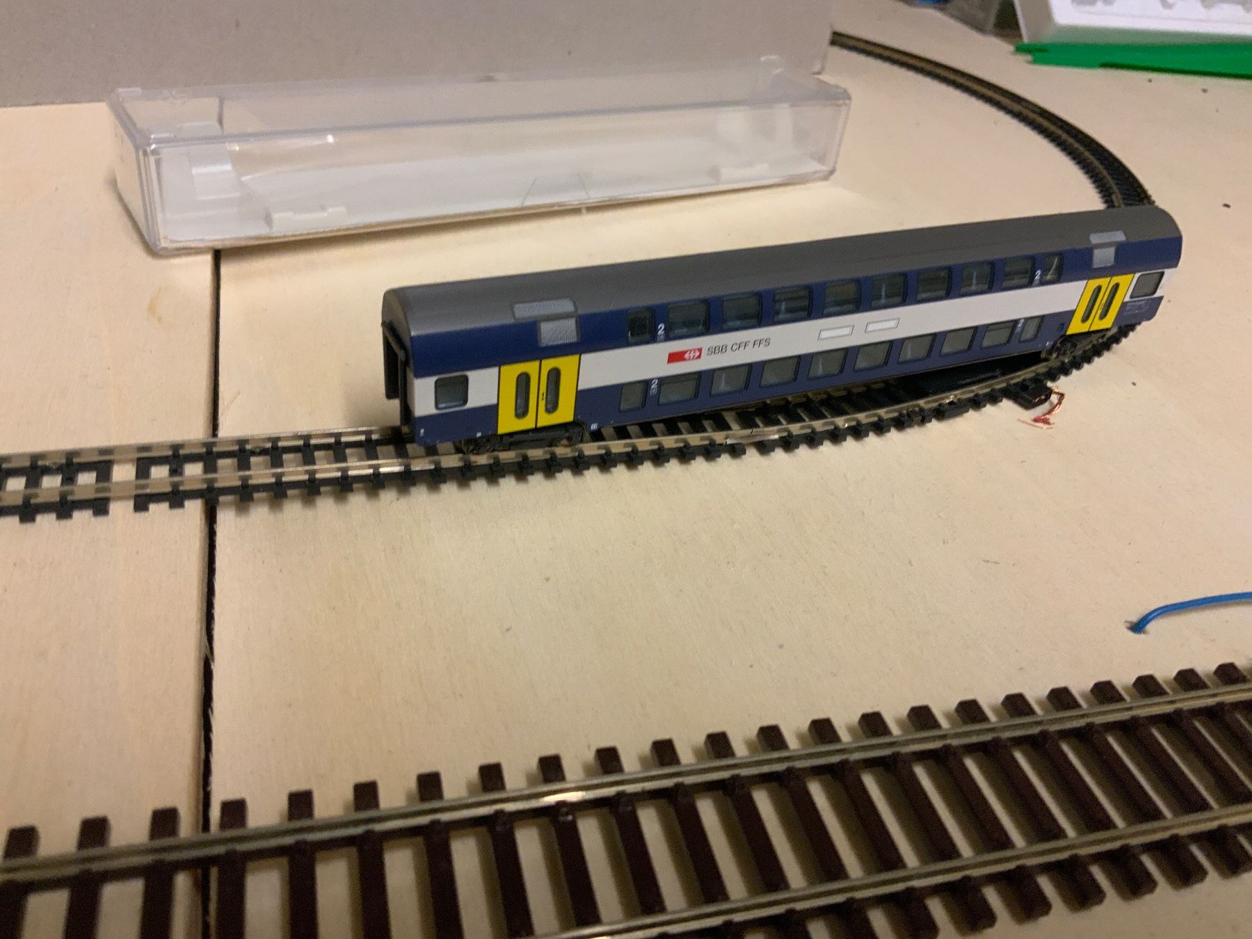 Fleischmann Modellini di ferrovie: Spur N personenwagen – Usato da Wil ZH venduto da kistlerroman 1