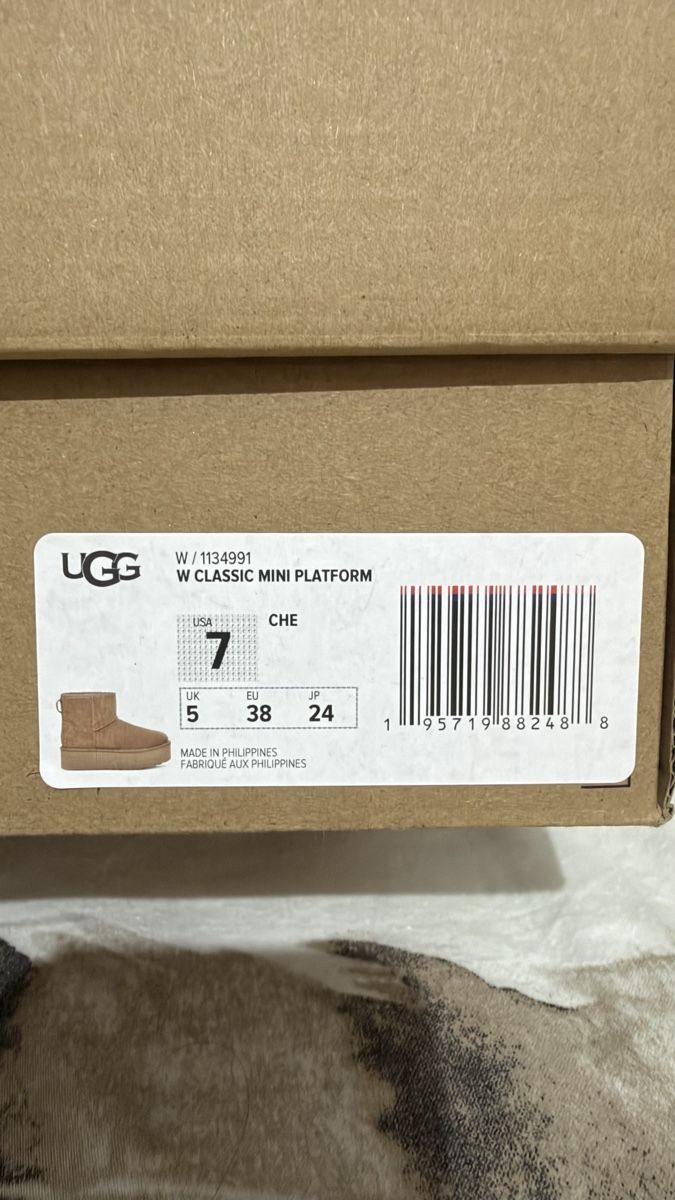 Ugg Chaussures femmes: UGG Classic Mini Platform Chestnut – Neuf avec emballage d'origine à Kägiswil par rg_007 2
