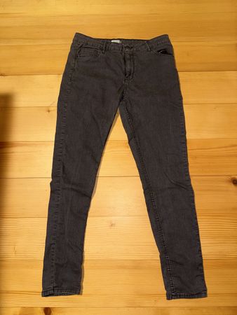 Damen Jeans dunkelgrau Grösse 40 guter Zustand