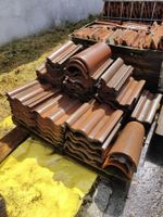 Grand lot de tuiles pour toit (plusieurs centaines)