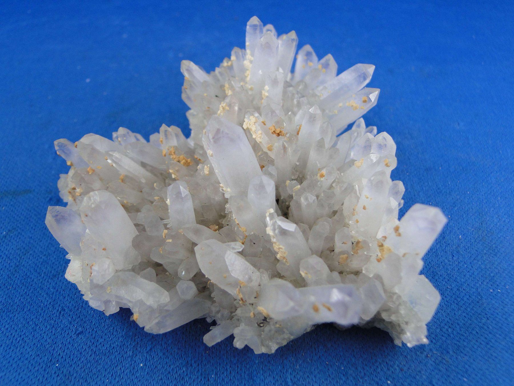Minerali & Pietre curative: Quartz mit Dolomit – Usato da Schinznach Bad venduto da Demerald 5