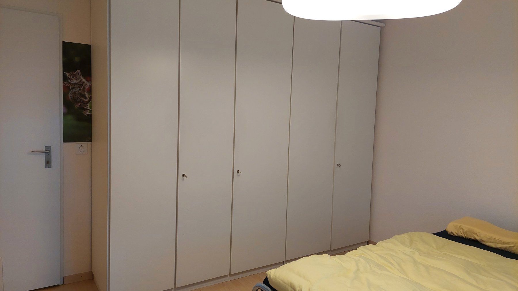 Armadi: Schrank – Usato da Belp venduto da Syschmid 1