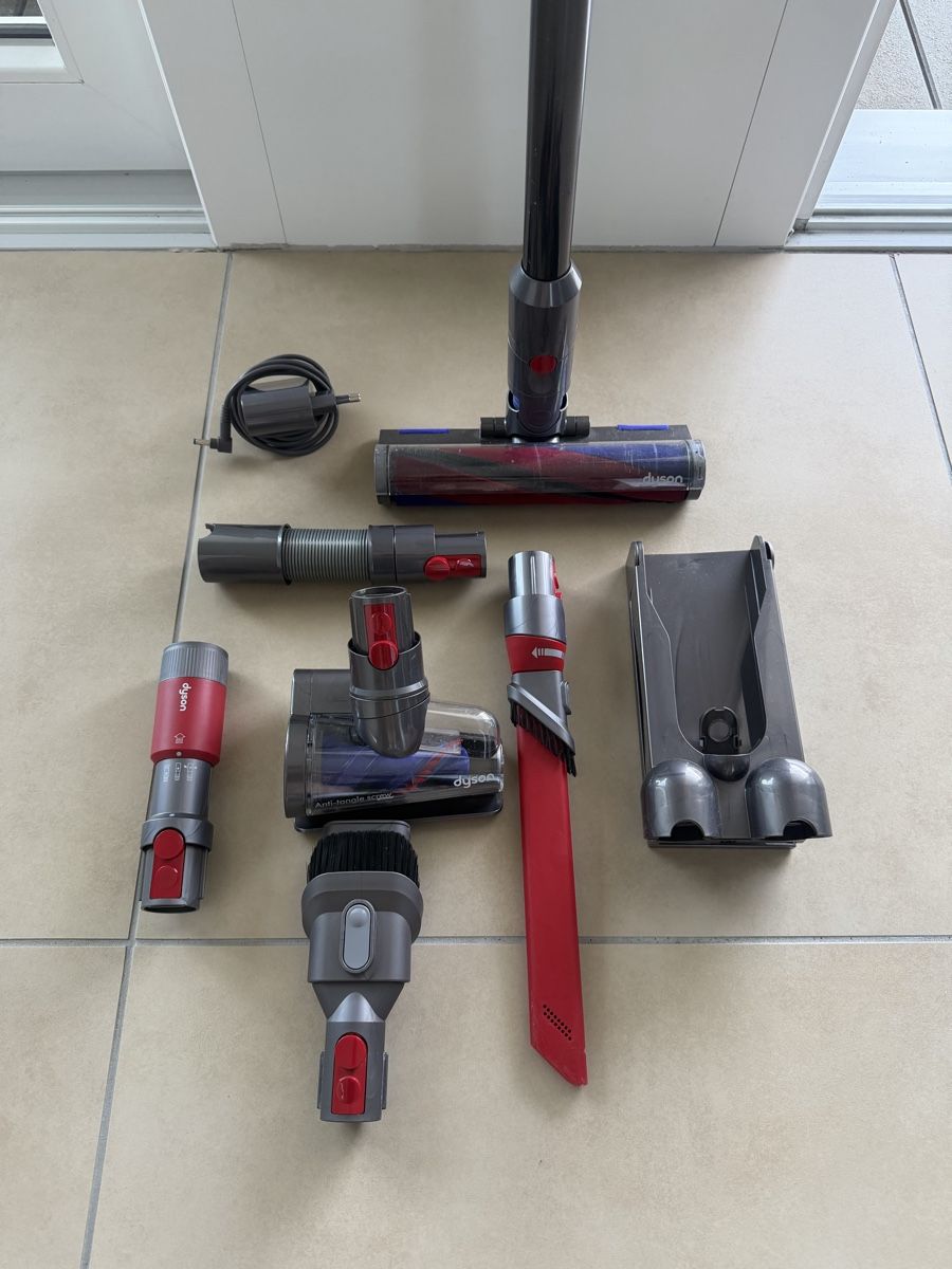 Dyson Aspirapolveri & Accessori: Aspirateur Dyson V12 origin comme neuf – Usato da Yens venduto da Jay001 2