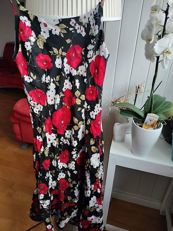 Vestiti: Herry Kleid, gemustert Gr. 38 – Usato da Aarau venduto da Obdulia