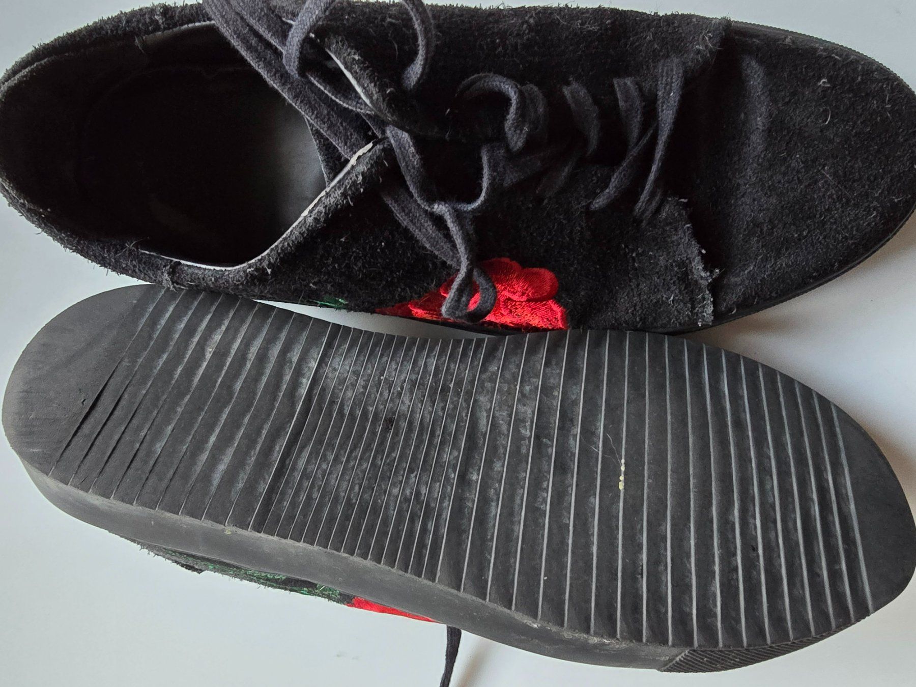 Scarpe da donna: Stoffschuh – Usato da Mägenwil venduto da Carlo55 1