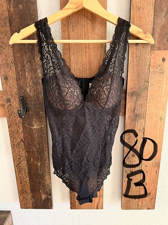 Altra biancheria intima: Body – Usato da Bern venduto da Samsam1996