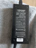 Tangspower Li-ion Ladegerät TP-84W-6722000 guter Zustand