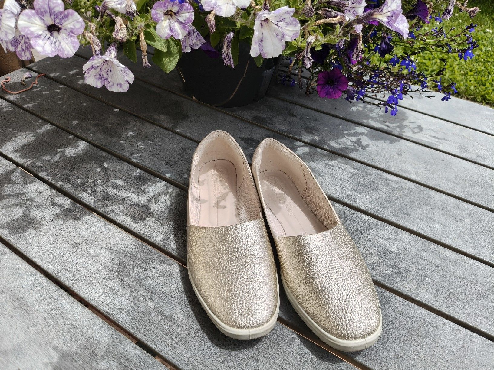 Ecco Chaussures femmes: Ballerines Ecco 41 – D'occasion à Chamoson par Yuriyaa 3