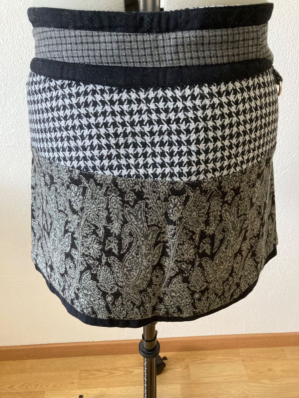 Moshiki Röcke: MOSHIKI Wickelrock, reversible – Gebraucht aus Samedan von chickenrun01 1