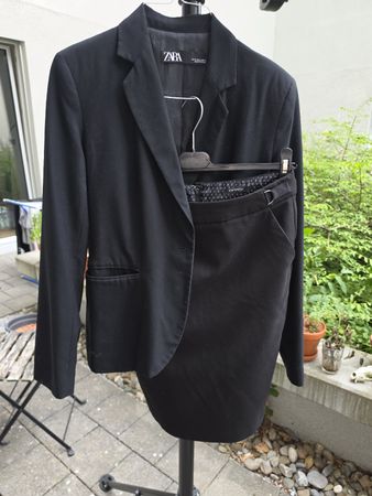  Anzug Set Blazer Rock Schwarz Grösse 36