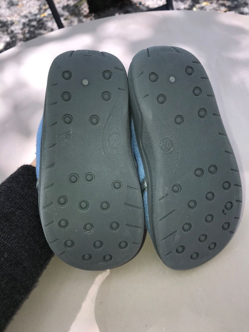 Chaussures garçon: Hausschuhe Gr.24 – D'occasion à Meilen par Exclusive00 2