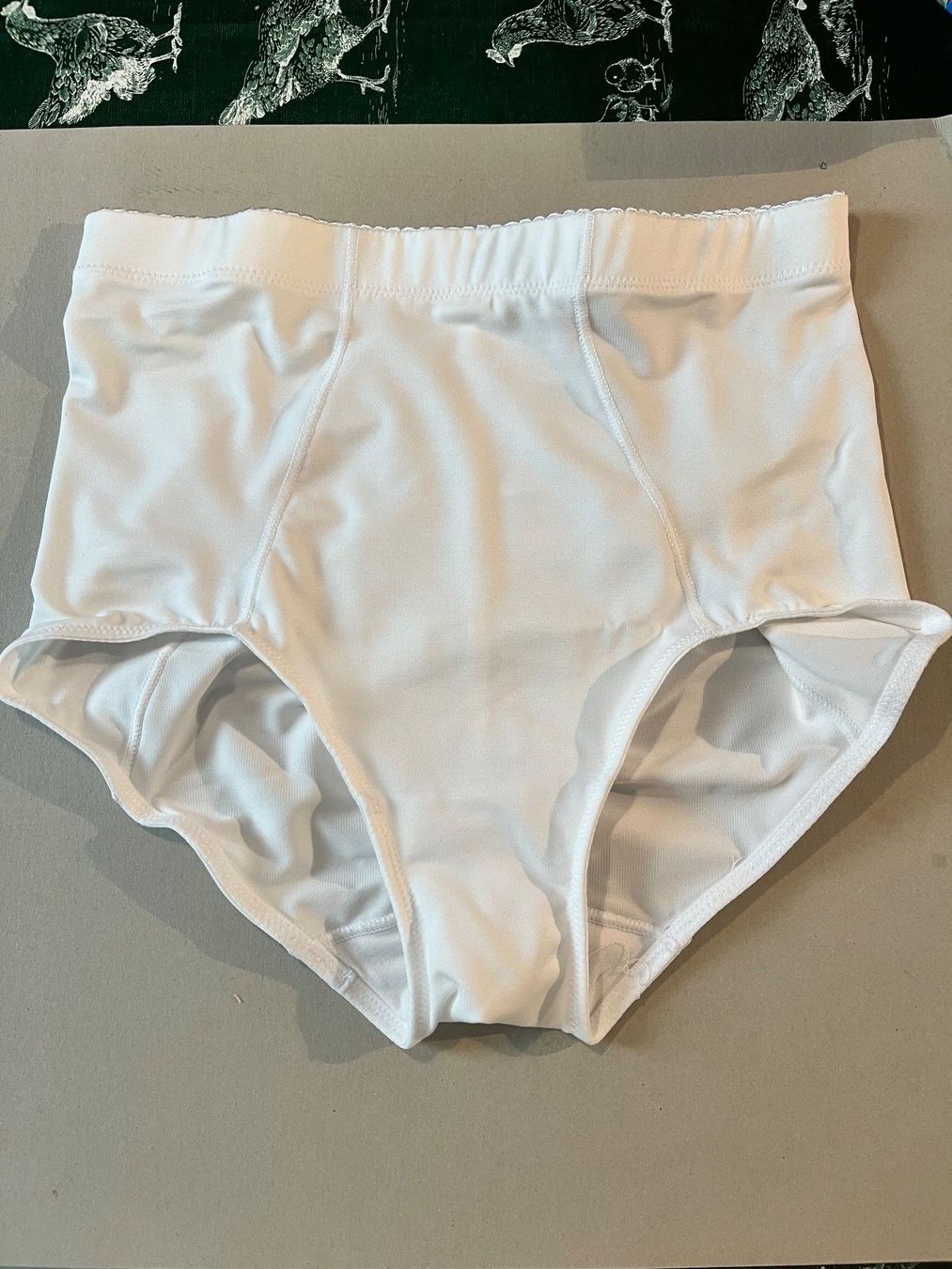 Migros Altra biancheria intima: Slip Claasic, Shaping Effect medium, Grösse 40, Farbe Weiss – Nuovo e nell'imballaggio originale da Rudolfstetten venduto da gst_g7xl 1