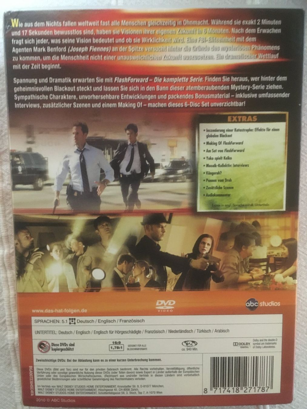 Tutti i DVDs: Flashforward Komplette TV Serie – Usato da Marbach LU venduto da Hoheduene 1