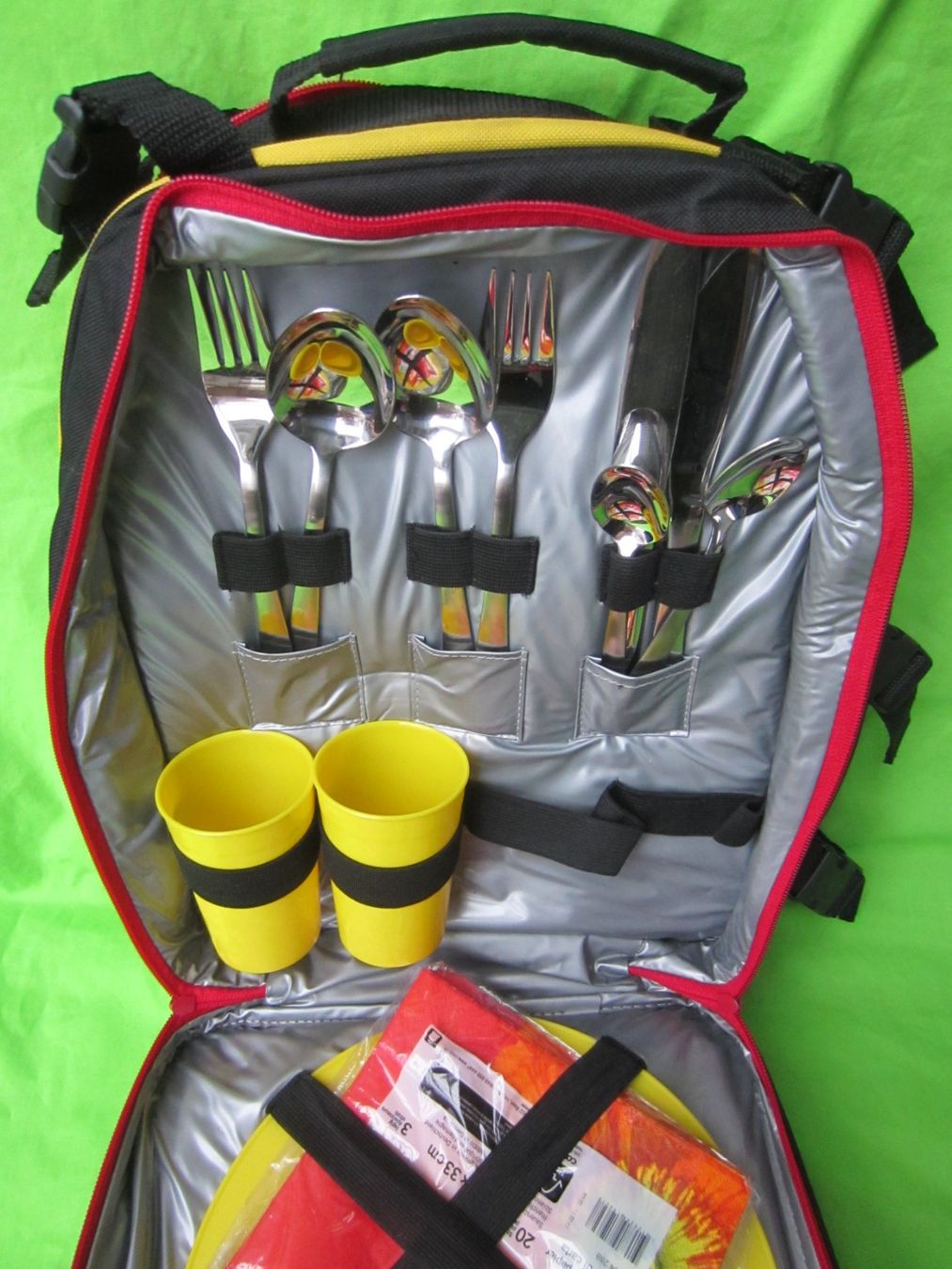 Zaini: Eichhof Picknick Rucksack Besteck und Teller Eichhof Bier – Nuovo (secondo la descrizione) da Sursee venduto da Tschiger 3