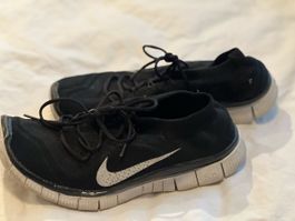 Nike Free Run 5.0 Mens Running Shoes Black Size 11 - Spring 