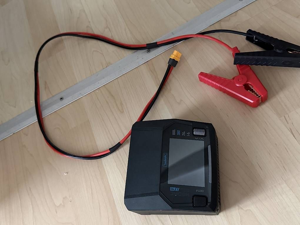 Batterie, Caricabatterie & Alimentatori:  Ladegerät ToolkitRC M6DAC PRO AC/DC 1-6S Dual – Usato da Pfäffikon ZH venduto da cyr_qfn9 2