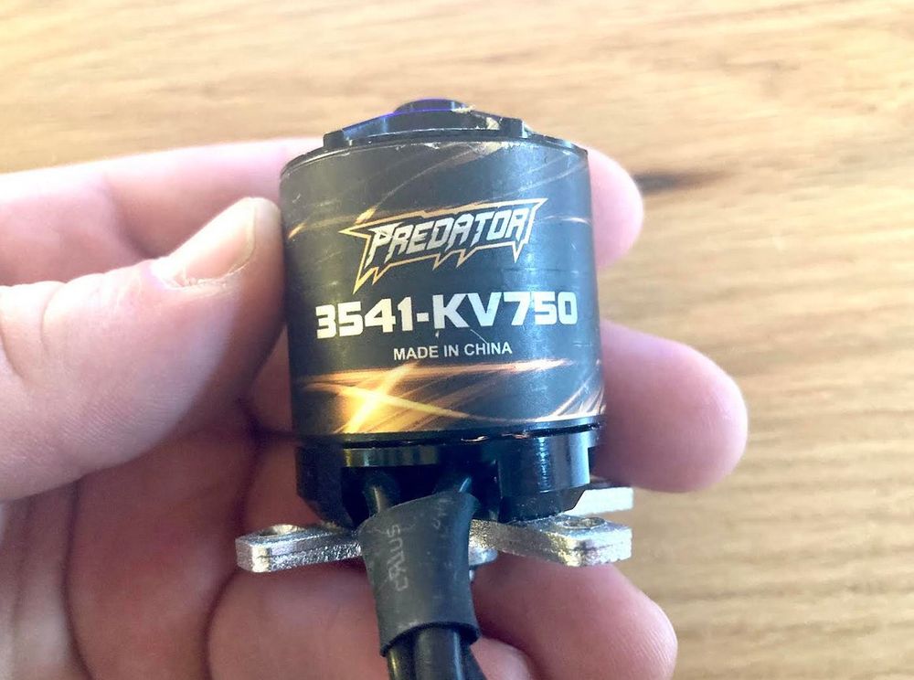 FMS PREDATOR 3541-KV750 BRUSHLESS MOTOR (Gebraucht) in Trélex für CHF ...