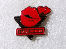 Ansteckpin 16: I Love Minor