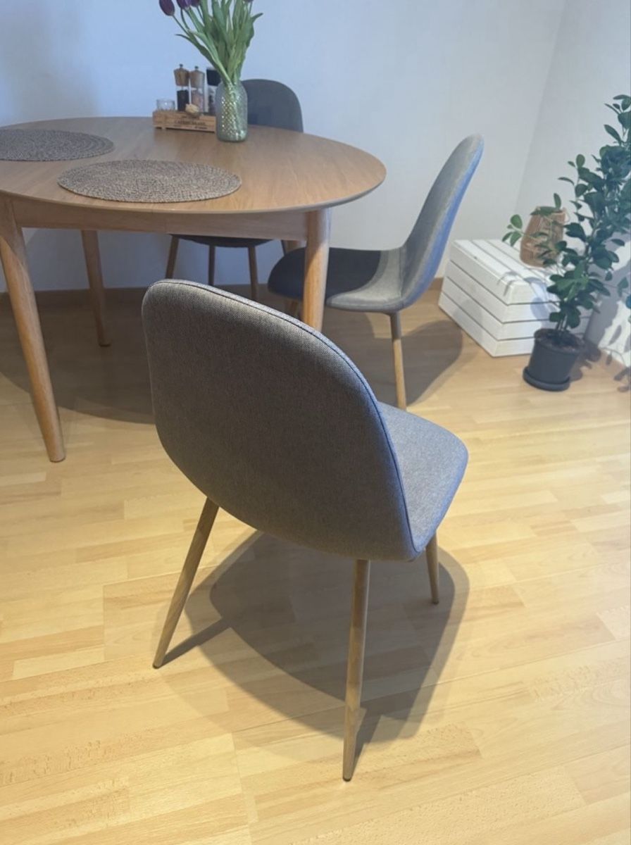 Jysk Chaises: Esszimmerstühle – D'occasion à Thun par Aarewasser1 2