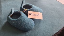 Fairefashion Hausschuhe aus Schurwolle, Gr. 20/21