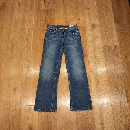 Jeans Vero Moda neuwertig Gr. 27/32