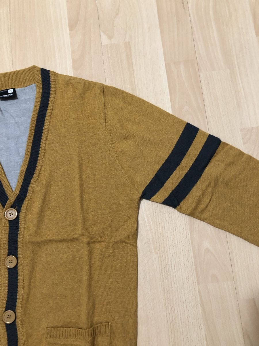 Maglioni & Felpe: Strick- Jacke Gr.S – Nuovo (secondo la descrizione) da Chur venduto da vicky7 2