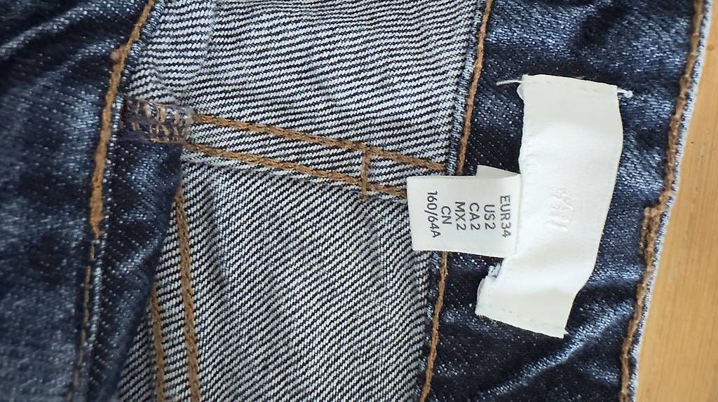 Jeans: Jeans H&M (34) – Usato da Schlieren venduto da mit_6lx7 1