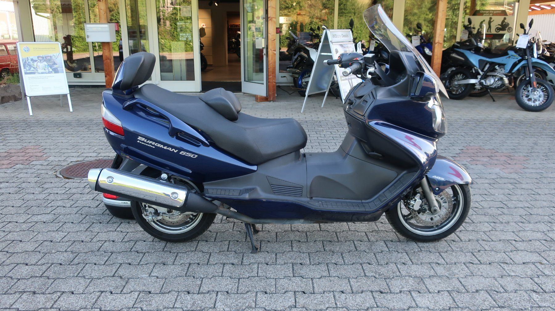Suzuki Scooter: Suzuki AN 650 Burgmann Executive – Usato da Eiken venduto da Motti2
