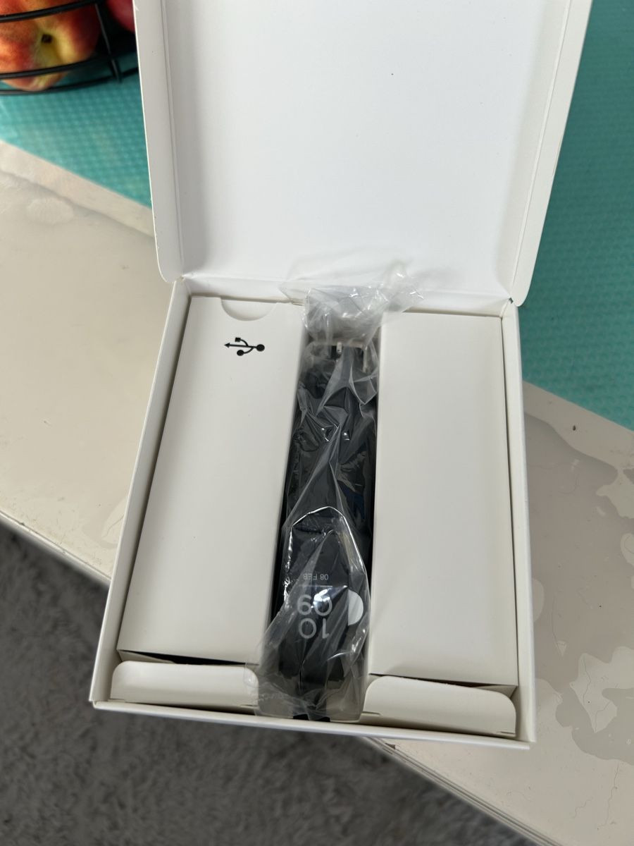 Smartwatch: Health & fitness tracker – Gebraucht aus Basel von Krisztina.na 1