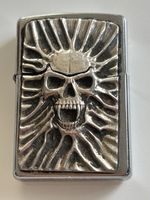 Zippo Feuerzeug Totenkopf Design Top Zustand für Samml(I4)