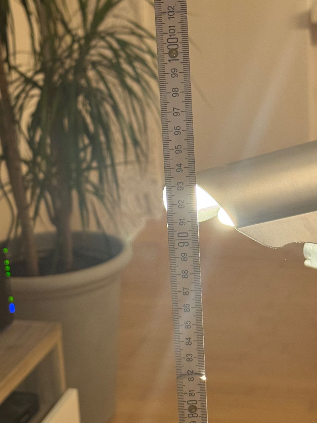 Lampade: Funktionale Schreibtischlampe, silber – Usato da Rain venduto da Rasala3 6