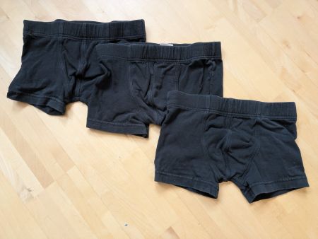 3x Unterhose Gr. 98/104 schwarz