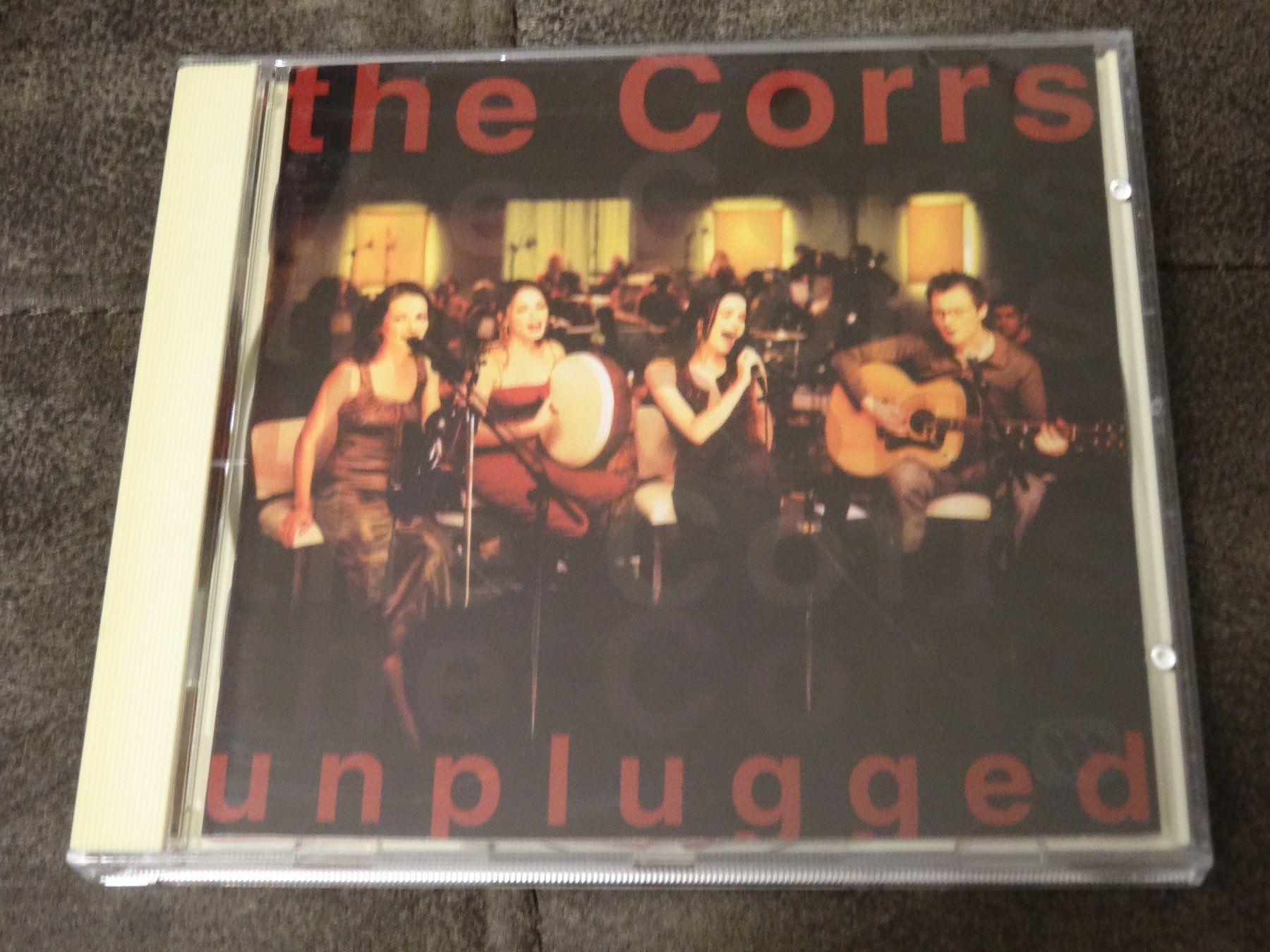 CD: The Corrs - Unplugged CD – Usato da Olten venduto da Disc-Ausverkauf