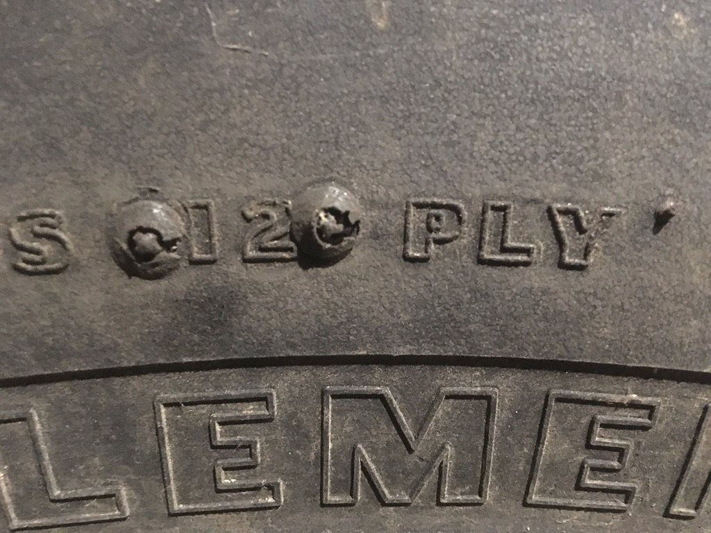 Goodyear Pneumatici & Ruote complete: 2 x Kompletträder 550 / 60-22.5 – Usato da Bern venduto da gugga_73 2