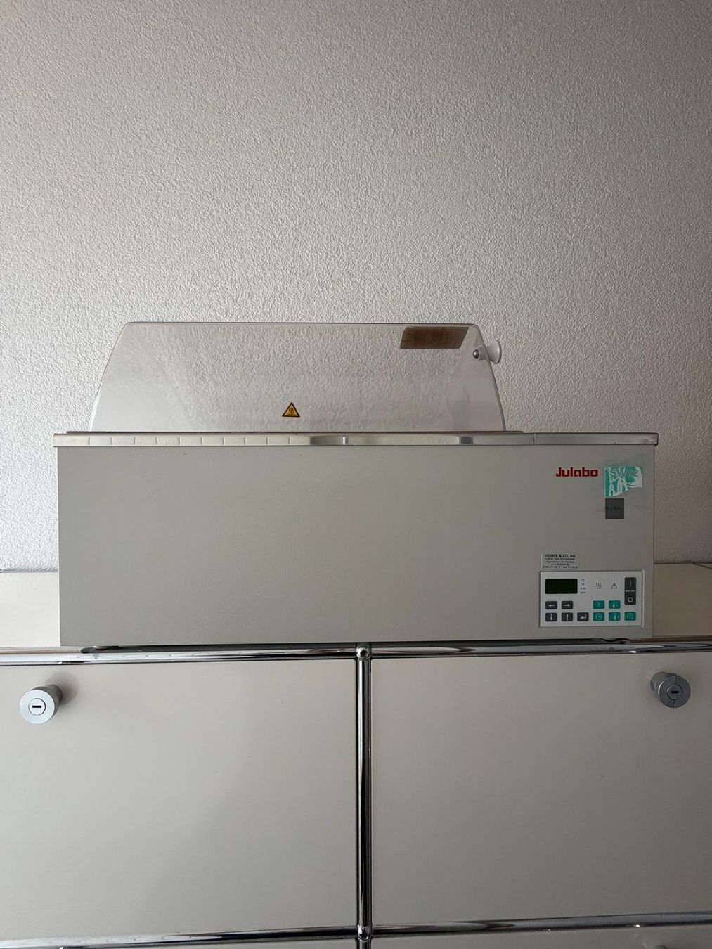Attrezzature mediche: Schüttelwasserbad JULABO SW 22 – Usato da Laupersdorf venduto da Borer_Liquidationen