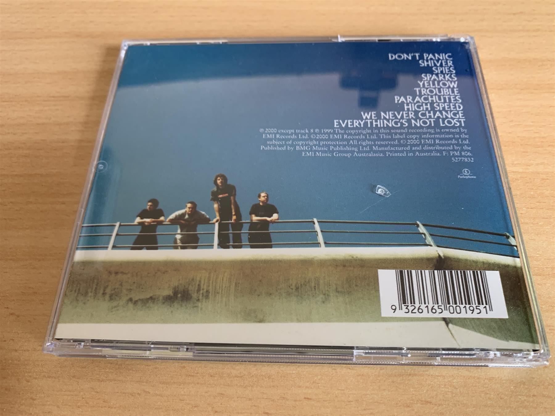 CD: Coldplay – Parachutes – Usato da Rikon im Tösstal venduto da Alpenmutz 1