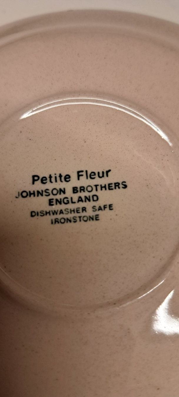Johnson Brothers Set di piatti: Johnson Brothers Petite Fleur 5 teiliges Set, – Usato da Wädenswil venduto da mh012 1