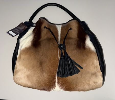 Ledertasche mit Fell