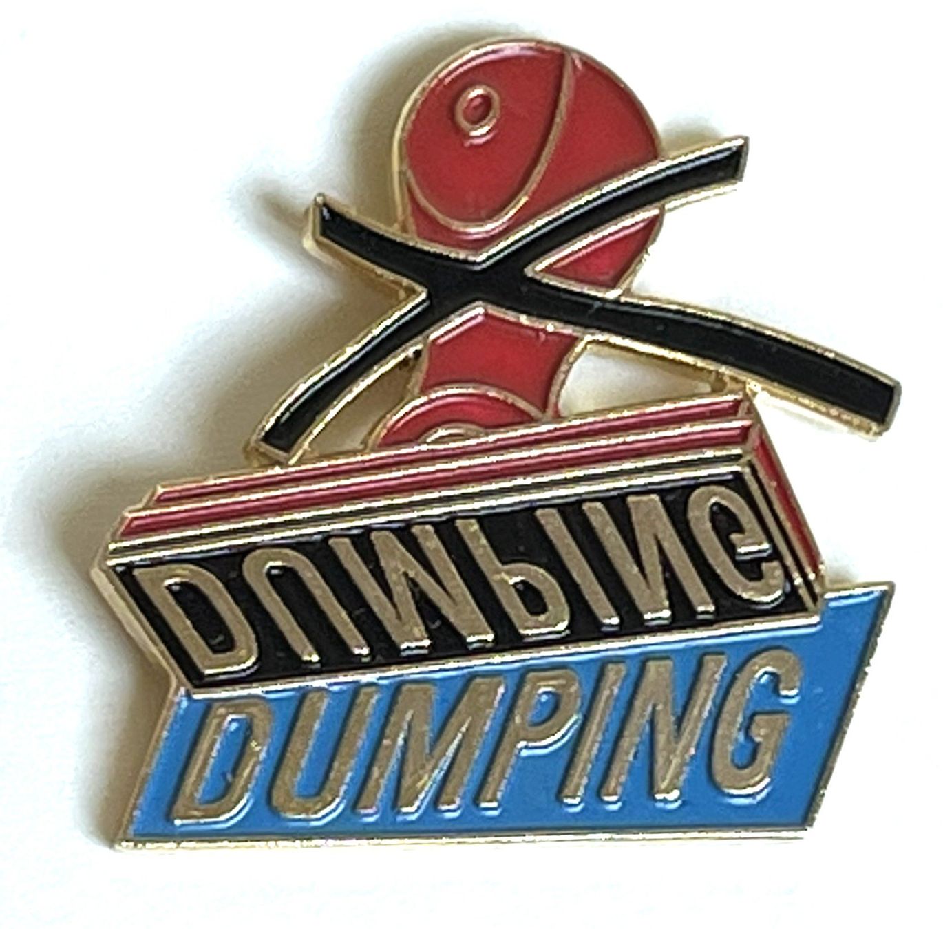 Plaquettes & Badges: Pin Dumping – D'occasion à Kriens par TSCH1