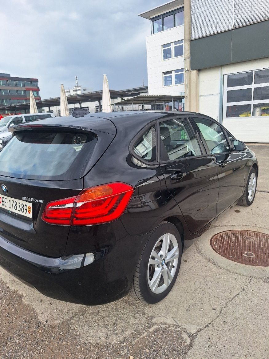 BMW Automobili: BMW 2er Active Tourer 225XE Gebrauchtes Auto Schwarz – Usato da Langenthal venduto da say_9qh2 4