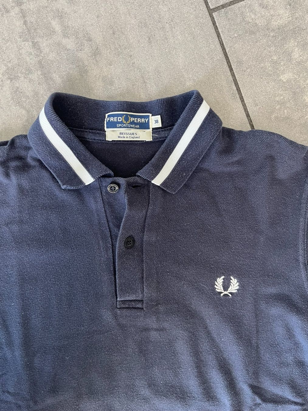 Fred Perry Magliette Polo: FRED PERRY Poloshirt Dunkelblau – Usato da Otelfingen venduto da Denis_ZH 2